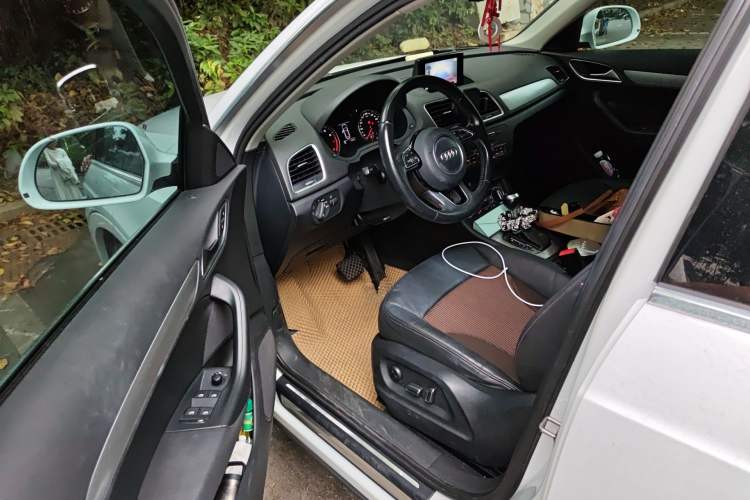 Used Audi Q3 2017 30 TFSI Fashion Model
