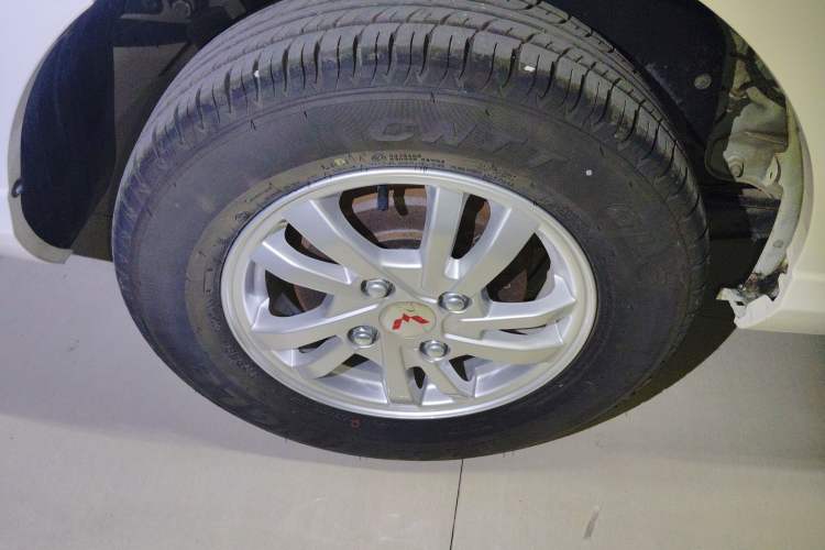 Used Wuling Hongguang 2021 1.5L Revised S Standard Version Hydraulic-Power-Assisted LAR