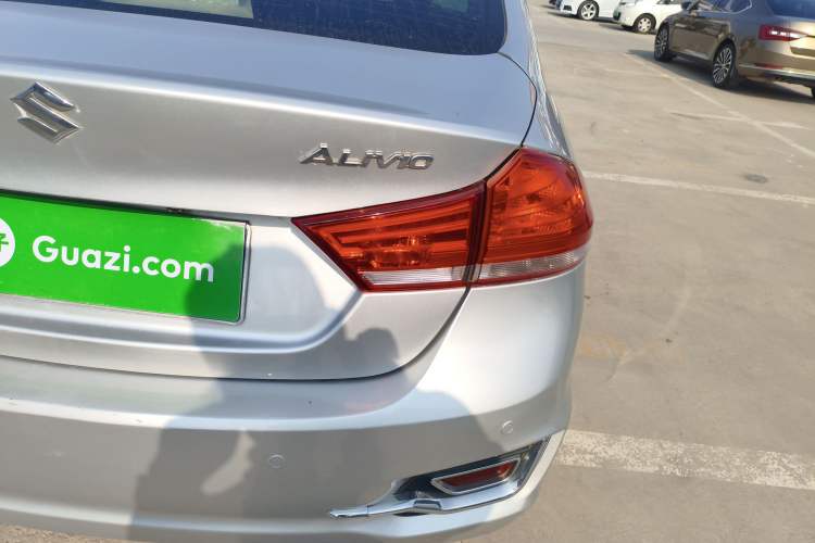 Used Suzuki Alivio 2015 1.6L Automatic Enjoyment Model