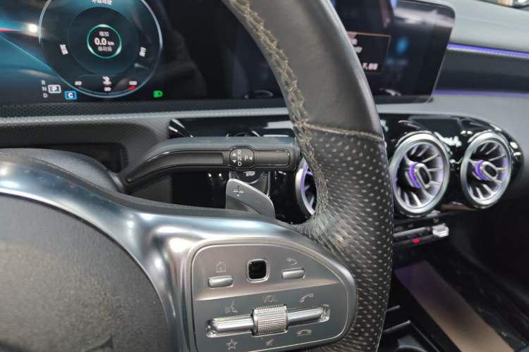 Used Mercedes-Benz A-Class 2020 Restyled A 200 L Sport Sedan Fashion Version