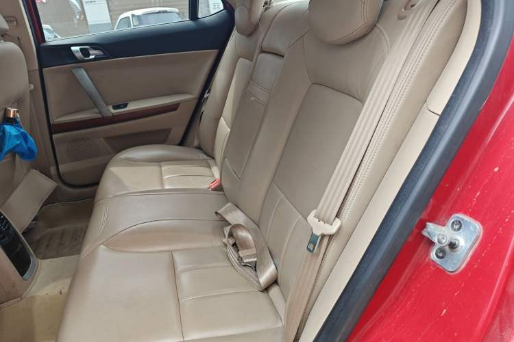 Used Roewe 550 2010 550 1.8L Automatic Expo Style Edition
