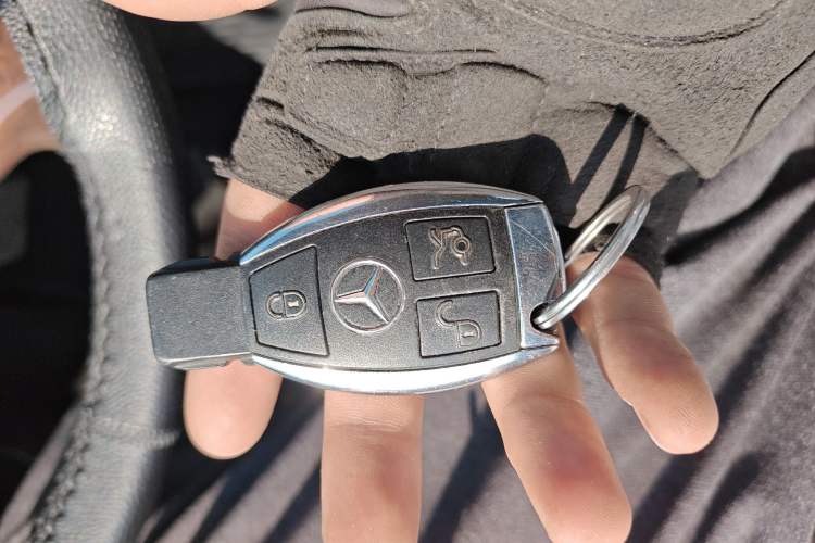 Used Mercedes-Benz S-Class 2010 S 300 L Luxury Model
