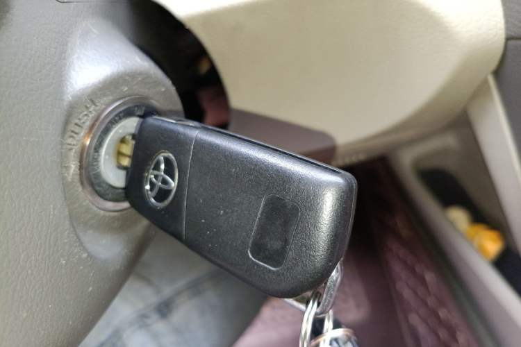 Used Toyota Camry 2013 200E Classic Elite Edition
