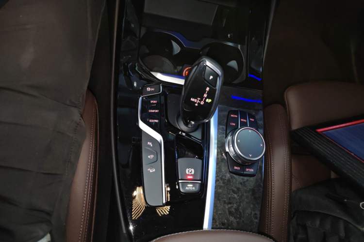 Used BMW X3 2018 xDrive30i Luxury Model M Sport Package China V