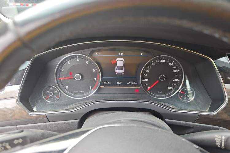 Used Volkswagen Phideon 2018 Revised Version 380TSI Two-Wheel Drive Business Edition