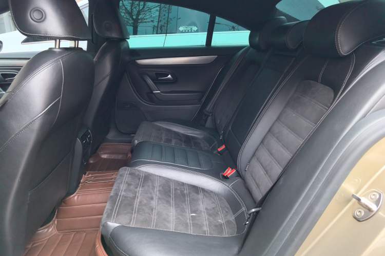 Used Volkswagen FAW-Volkswagen CC 2015 2.0 TSI Luxury Model Left Rear Seat