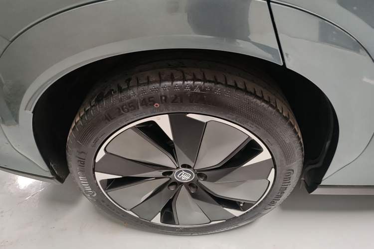 Used BYD Tang L 2025 DM 175KM Drone Player Edition