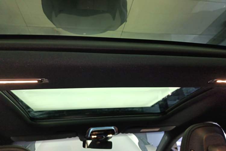 Used Mercedes-Benz EQS 2022 Updated 580 4MATIC Headliner