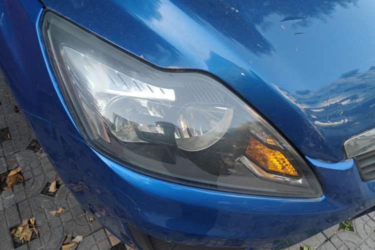 Used Ford Focus 2011 Hatchback 1.8L Manual Classic Model
