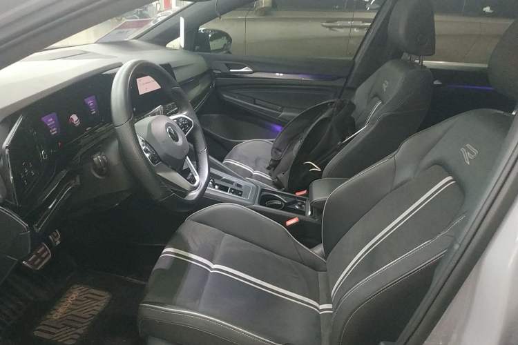 Used Volkswagen Golf 2021 280TSI DSG R-Line
