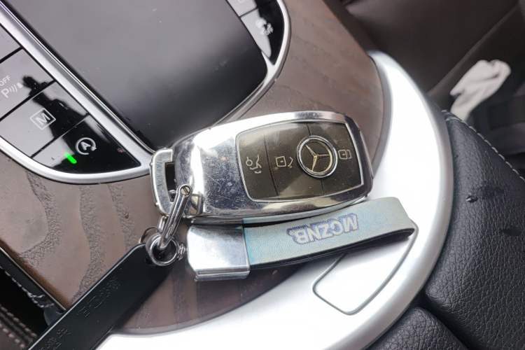 Used Mercedes-Benz GLC 2020 Facelift GLC 260 L 4MATIC Luxury Edition