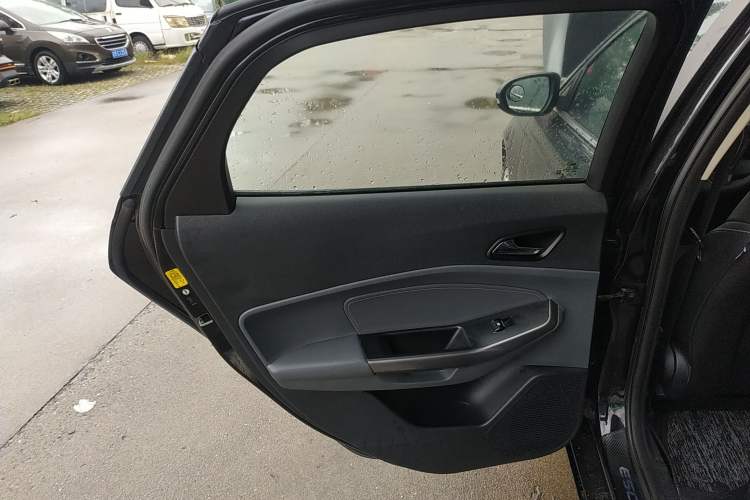 Used Ford Escort 2017 Happiness Edition 1.5L Automatic Fashion Version
