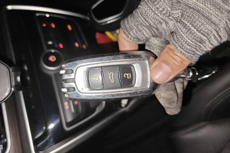 Used Geely Auto Emgrand GT 2017 1.8T Luxury Model
