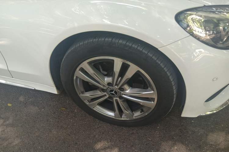 Used Mercedes-Benz C-Class 2017 Facelift C 200 L Sport Edition