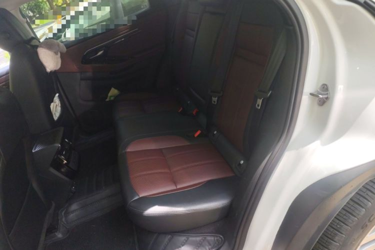 Used Land Rover Range Evoque 2021 Range Rover Velar 249 PS R-Dynamic S Performance Edition
