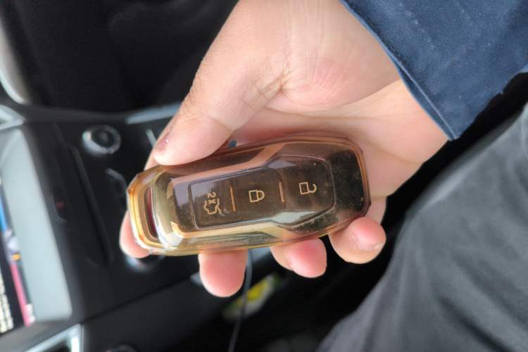 Used Ford Edge 2015 2.0T GTDi 4x4 High-Grade Model