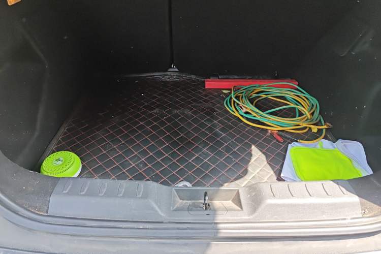 Used Brilliance V3 2017 1.5L Manual Smart Model Trunk