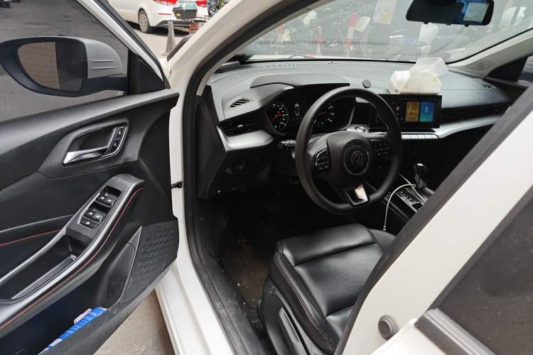 Used MG 5 2021 180 DVVT CVT Youthful Style Edition Driver Seat