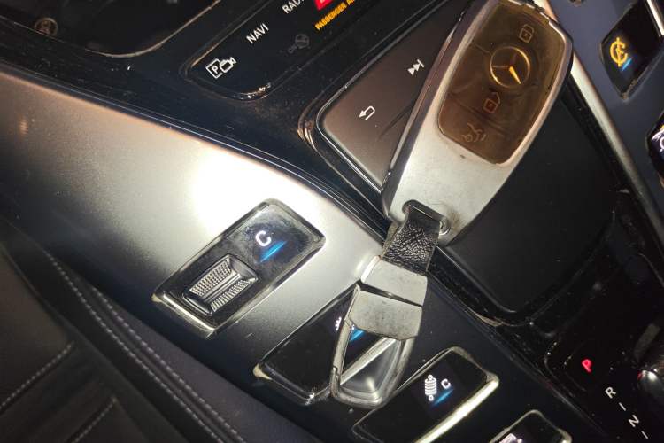 Used Mercedes-Benz AMG GT 2019 AMG GT 50 four-door sports car Vehicle Key