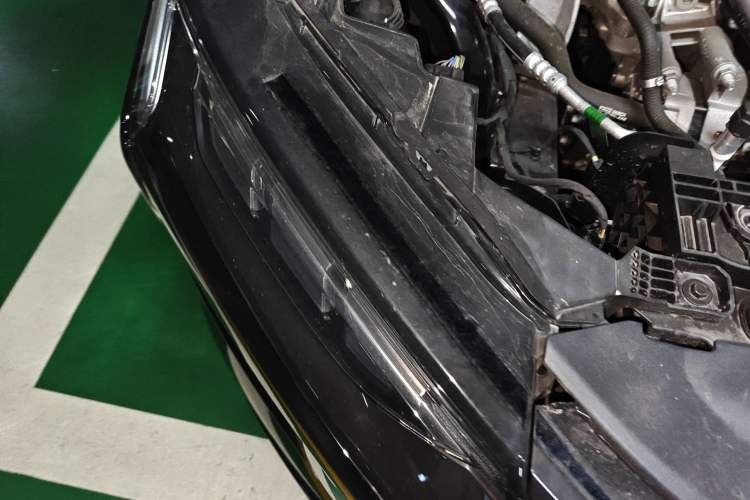 Used Ford Mondeo 2023 EcoBoost 180 Comfort Model Right Front Headlight