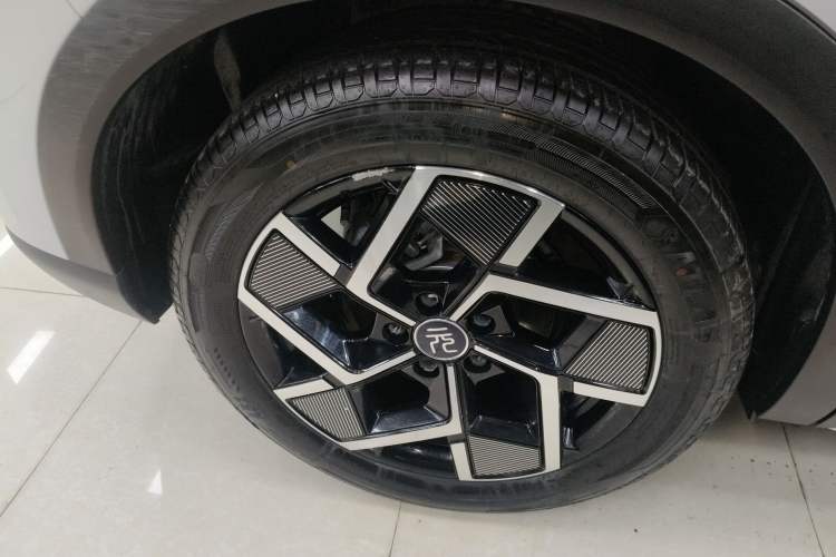 Used BYD Yuan PLUS 2024 Honor Edition 510KM Beyond Model
