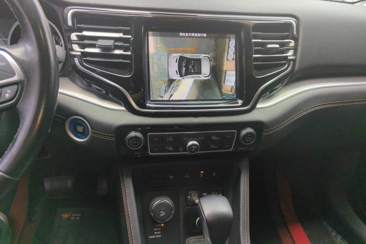 Used Jeep Grand Commander 2018 2.0T Four-Wheel Drive Smart Enjoyment Version China V Emission Standard
