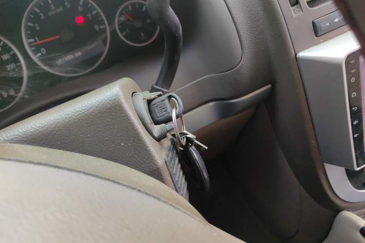 Used Buick GL8 2014 2.4L Classic Edition Vehicle Key