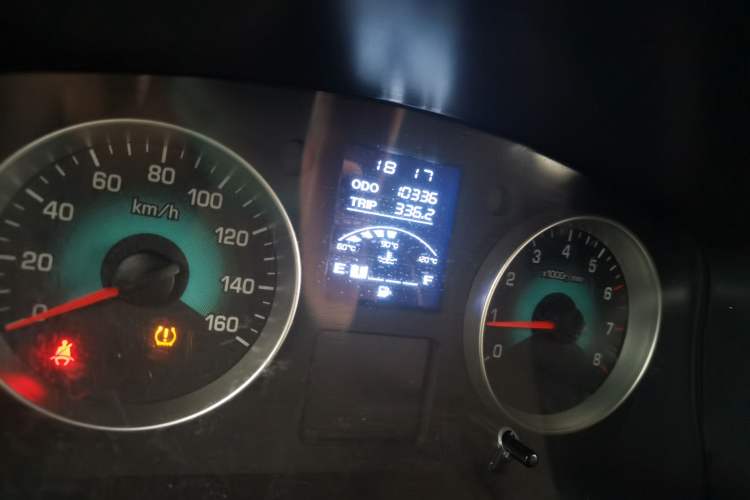 Used Jinbei New Hiace S 2021 1.5L Wealth Model Non-Air-Conditioned Version National VI Standard SWC15M Odometer Close Up