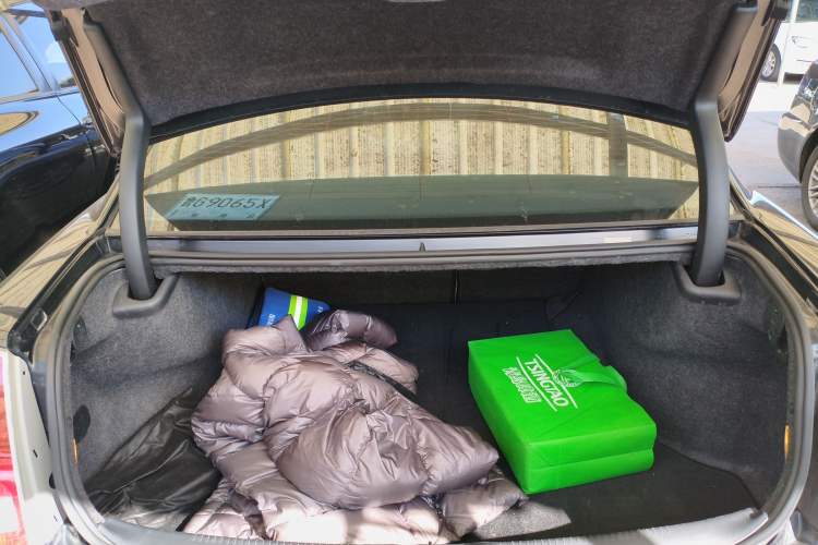 Used Chrysler 300C 2014 3.0L Excellence Edition