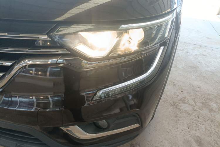 Used Renault Koleos 2017 2.0L Two-Wheel Drive Luxury Edition