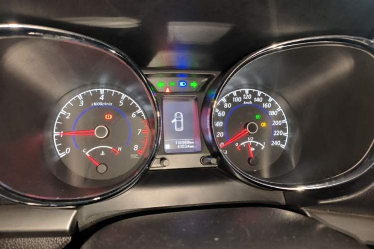 Used Venucia T70 2016 1.6L Manual Ruixing Edition
