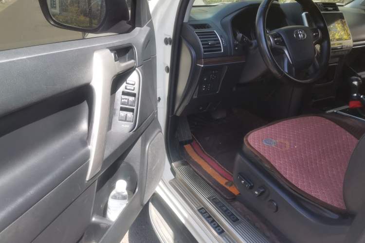 Used Toyota Prado 2018 3.5L Automatic TX-L Driver Seat
