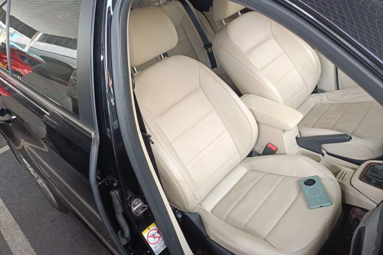 Used Volkswagen Lavida 2013 Restyled Classic 1.6L Automatic Comfort Edition