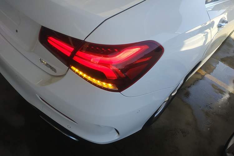 Used Mercedes-Benz A-Class 2021 A 200 L Sport Sedan Fashion Model