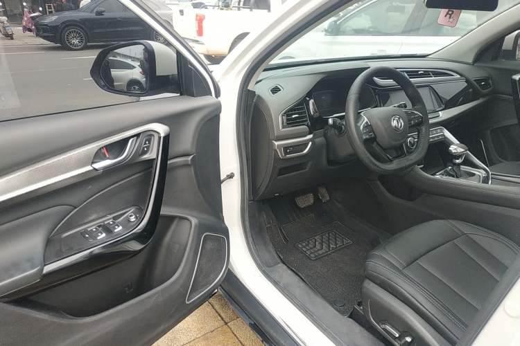 Used Dongfeng Aeolus AX7 2019 1.6T Automatic AI Pioneer Model China V Standard
