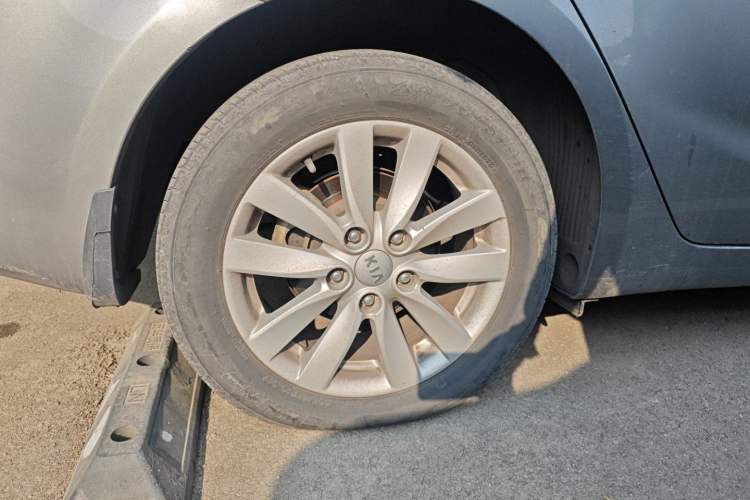 Used Kia K3 2015 1.6L Automatic GL