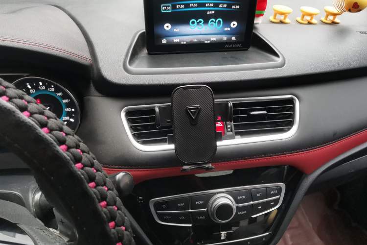 Used Haval H1 2016 Revised Version Blue Badge 1.5L AMT Luxury Edition