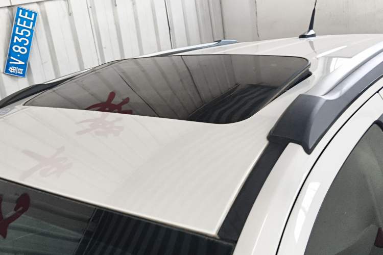 Used Buick Encore 2018 18T Automatic Two-Wheel Drive Urban Leading Model Roof