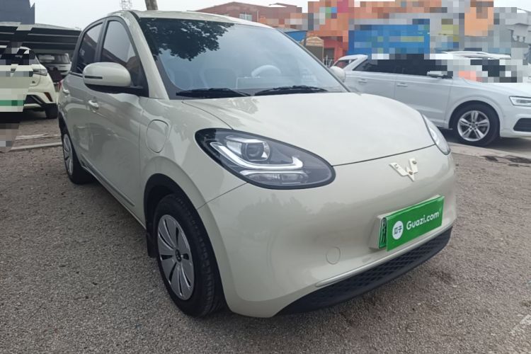 Used Wuling Bingo 2023 203km Light Edition Front Right 45 Deg