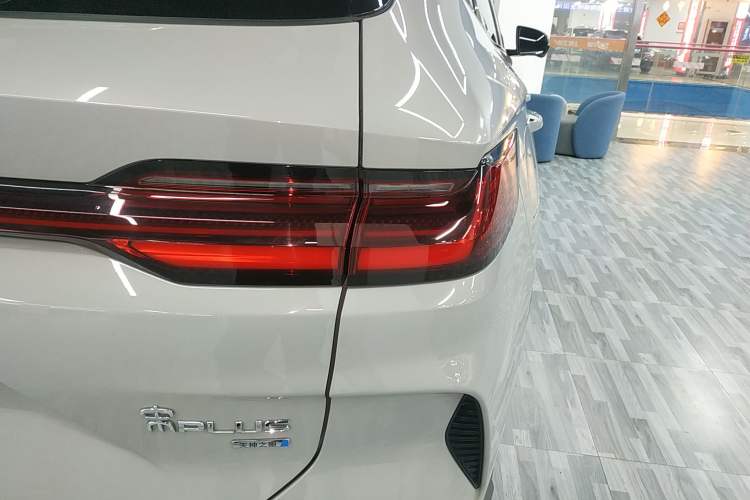 Used BYD Song PLUS New Energy 2025 DM-i Intelligent Driving 112KM Prestige Model