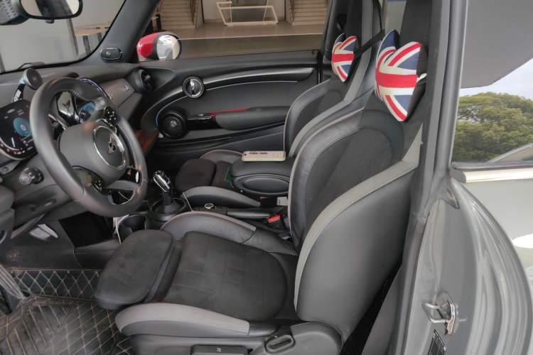 Used MINI JCW 2022 2.0T JOHN COOPER WORKS ALL-IN Left Front Seat