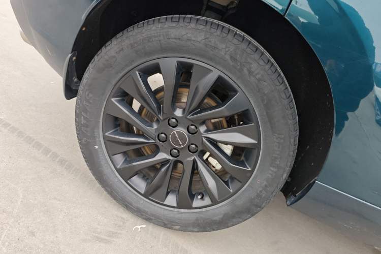 Used FORTHING T5 EVO 2021 1.5TD DCT Diamond Edition Right Rear Wheel Hub