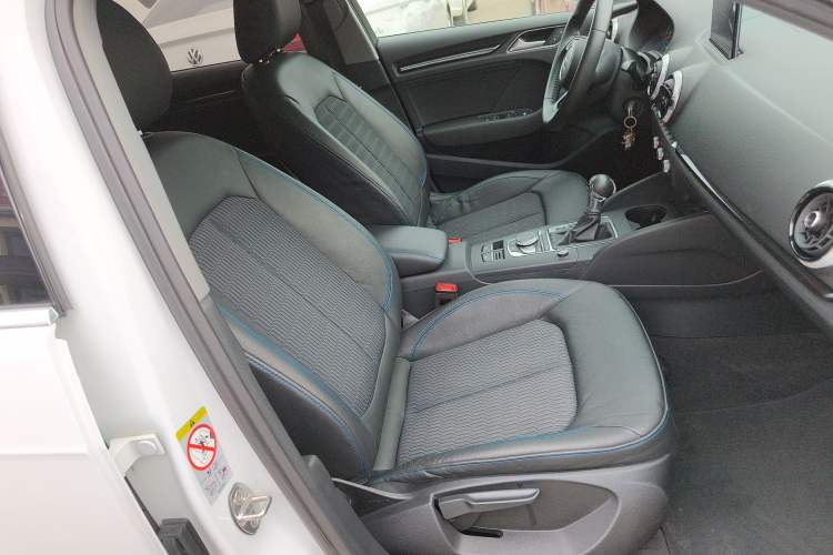 Used Audi A3 2018 30th Anniversary Edition Sportback 35 TFSI Fashion Model
