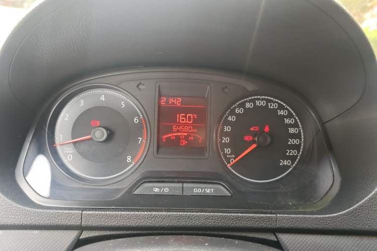 Used Volkswagen Jetta 2019 Dream Edition 1.4L Manual Fashion Version