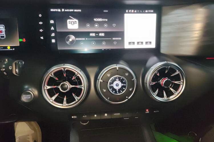 Used Tank 300 2023 2.0T Iron Rider 02