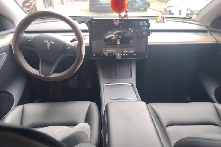 Used Tesla Model Y 2022 Rear-Wheel-Drive Version