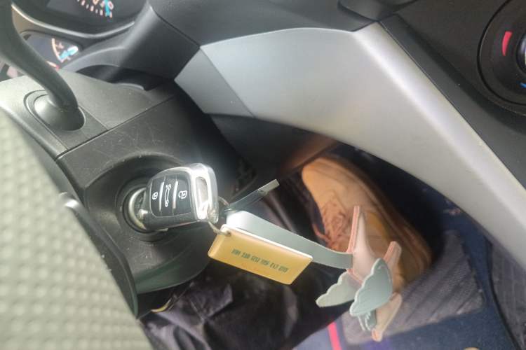 Used Ford Kuga 2013 1.6L GTDi Two-Wheel-Drive Trend Model