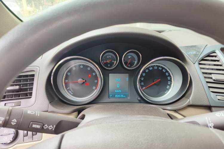 Used Buick Regal 2012 2.0L Comfort Edition Instrument Cluster