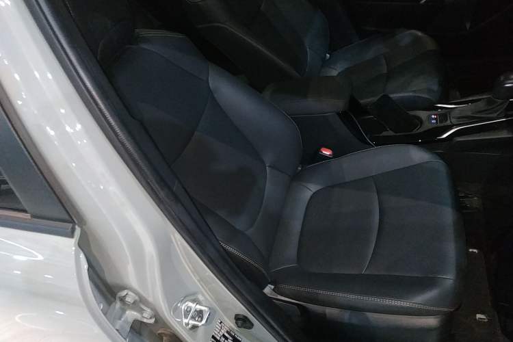 Used Toyota Corolla Cross 2022 2.0L Flagship Edition
