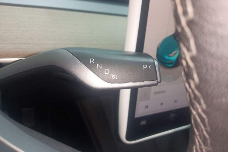 Used Tesla Model 3 2022 Rear-Wheel-Drive Version
